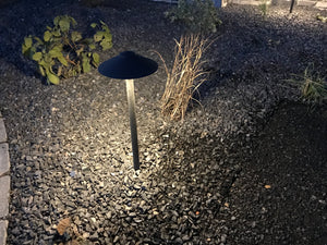 Lelevelle Dome Pathlight (2 Finishes)